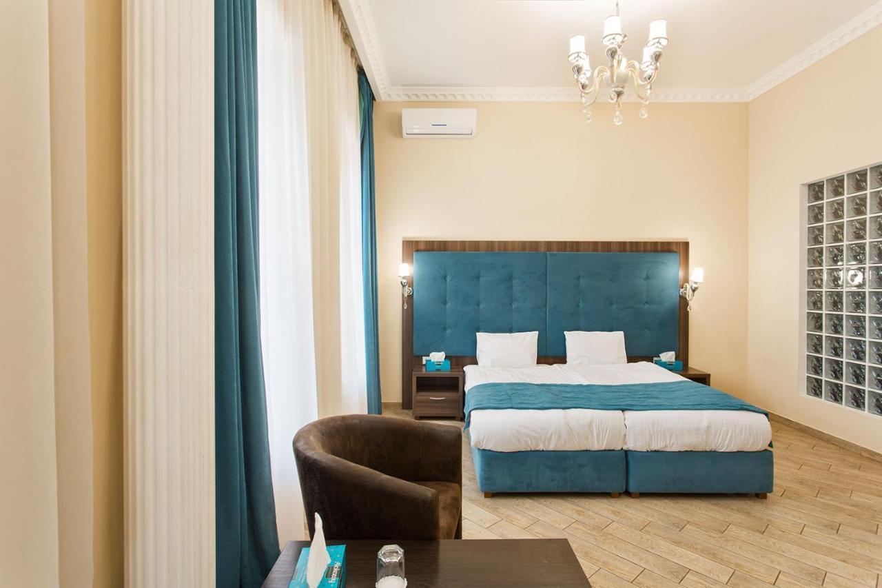 Hotel Baron Odessa Luaran gambar