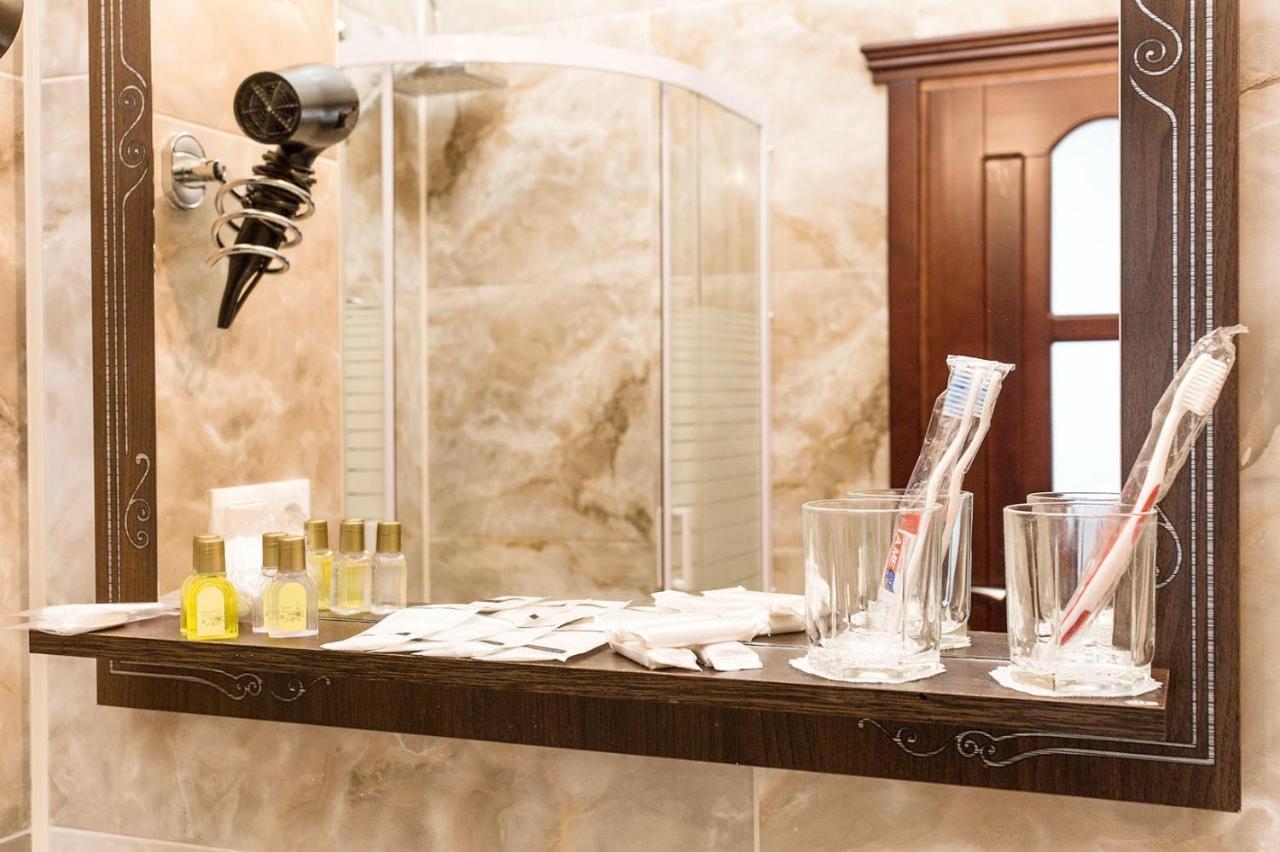 Hotel Baron Odessa Luaran gambar