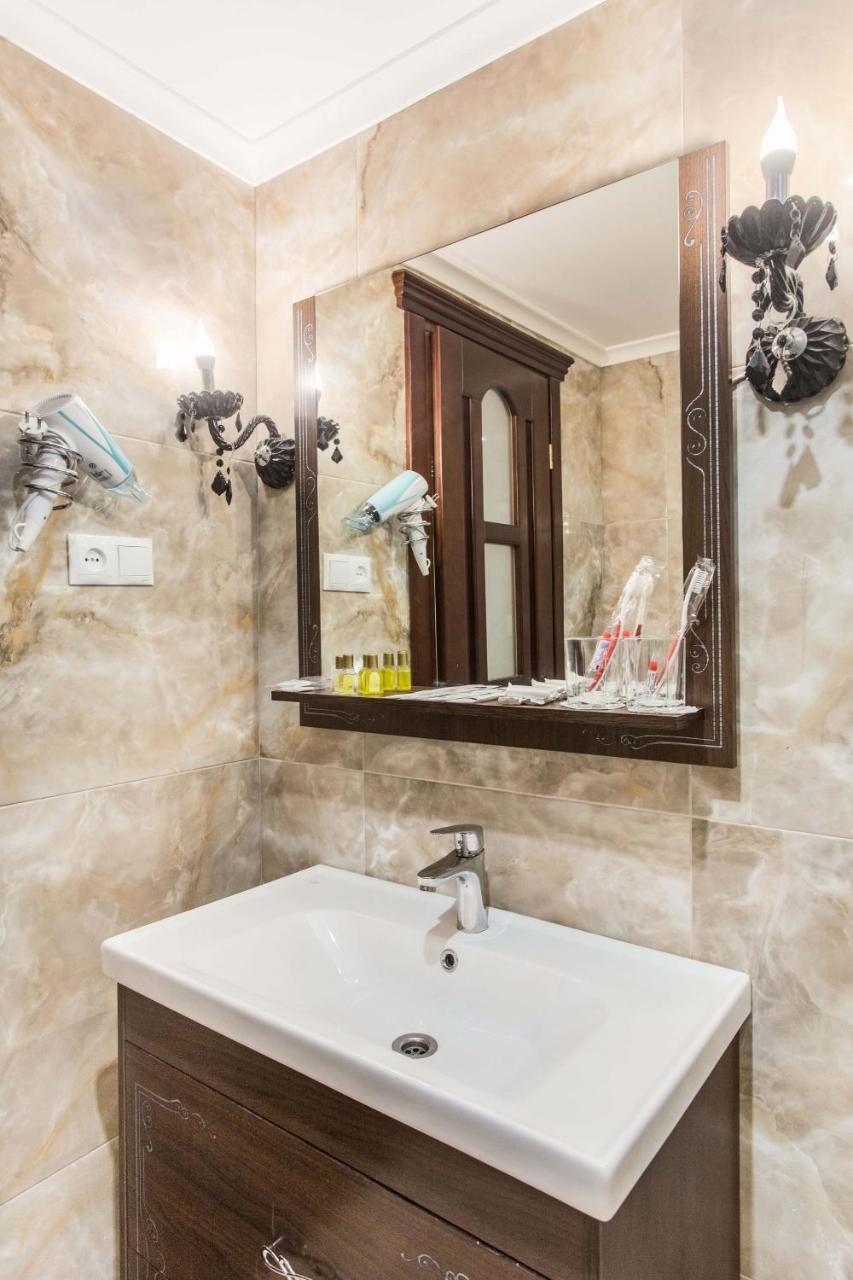 Hotel Baron Odessa Luaran gambar