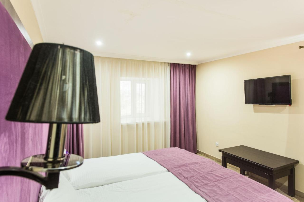 Hotel Baron Odessa Luaran gambar